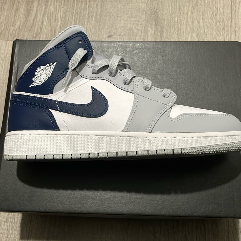 Air J1